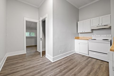 Tiny photo for 835 Tremont Street, Chattanooga, TN 37405 (MLS # 1523999)