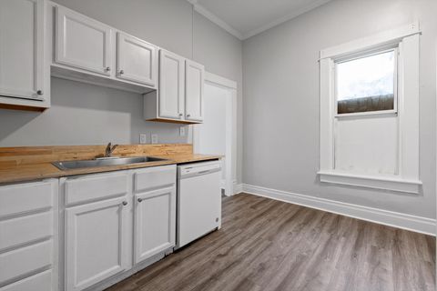 Tiny photo for 835 Tremont Street, Chattanooga, TN 37405 (MLS # 1523999)