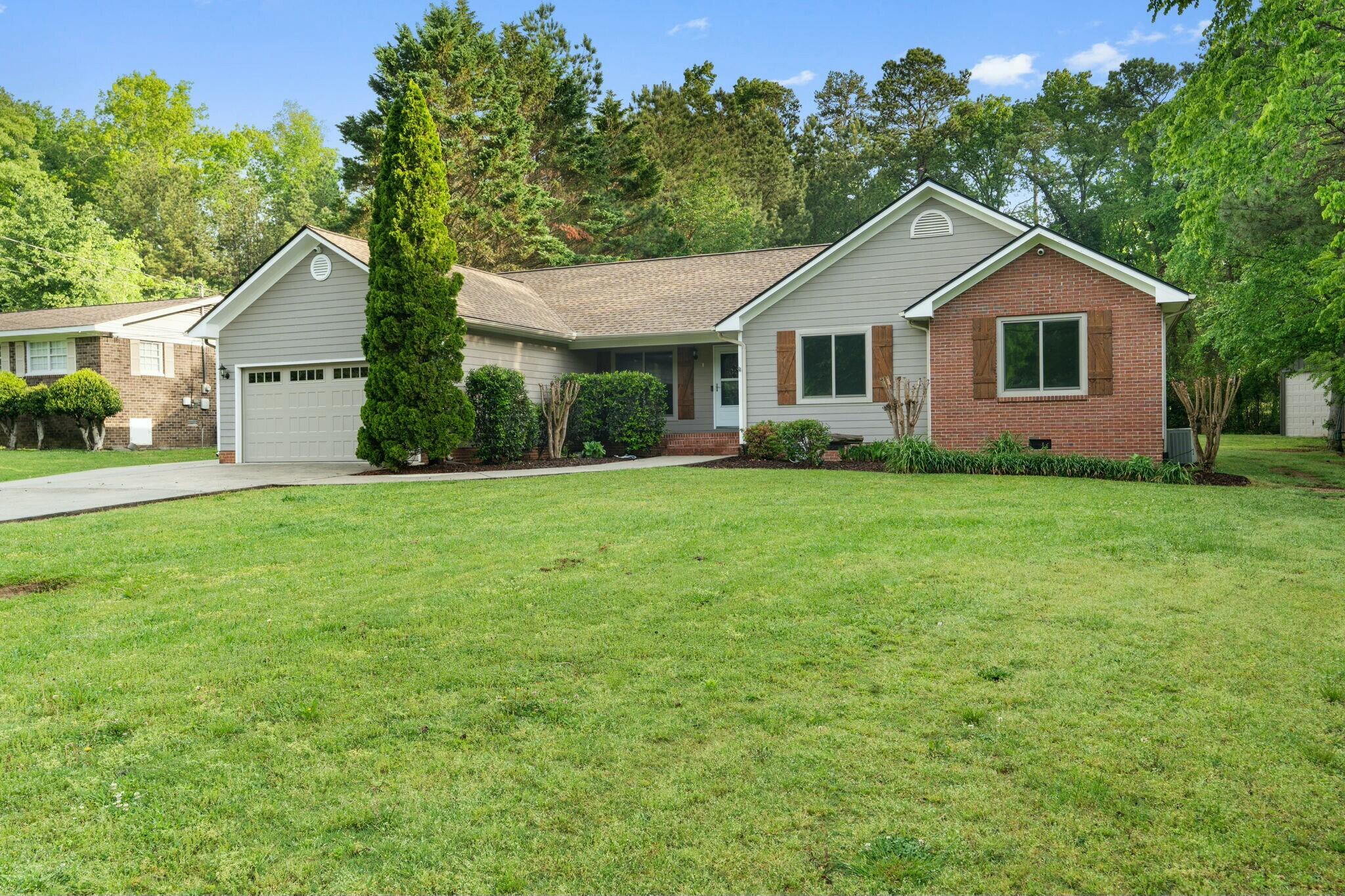 206 Riderwood Drive, Dalton, Georgia image 3