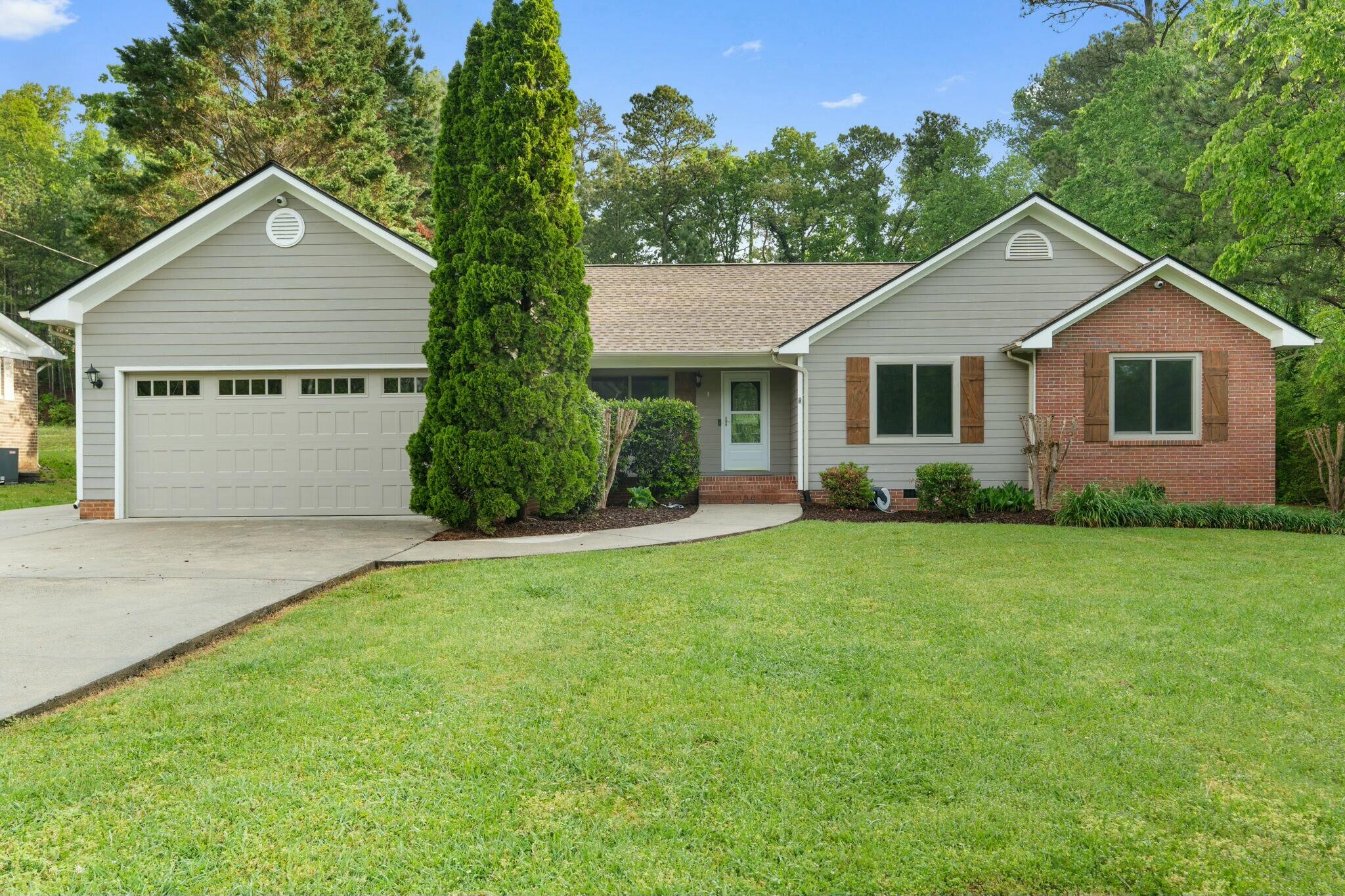 206 Riderwood Drive, Dalton, Georgia image 1