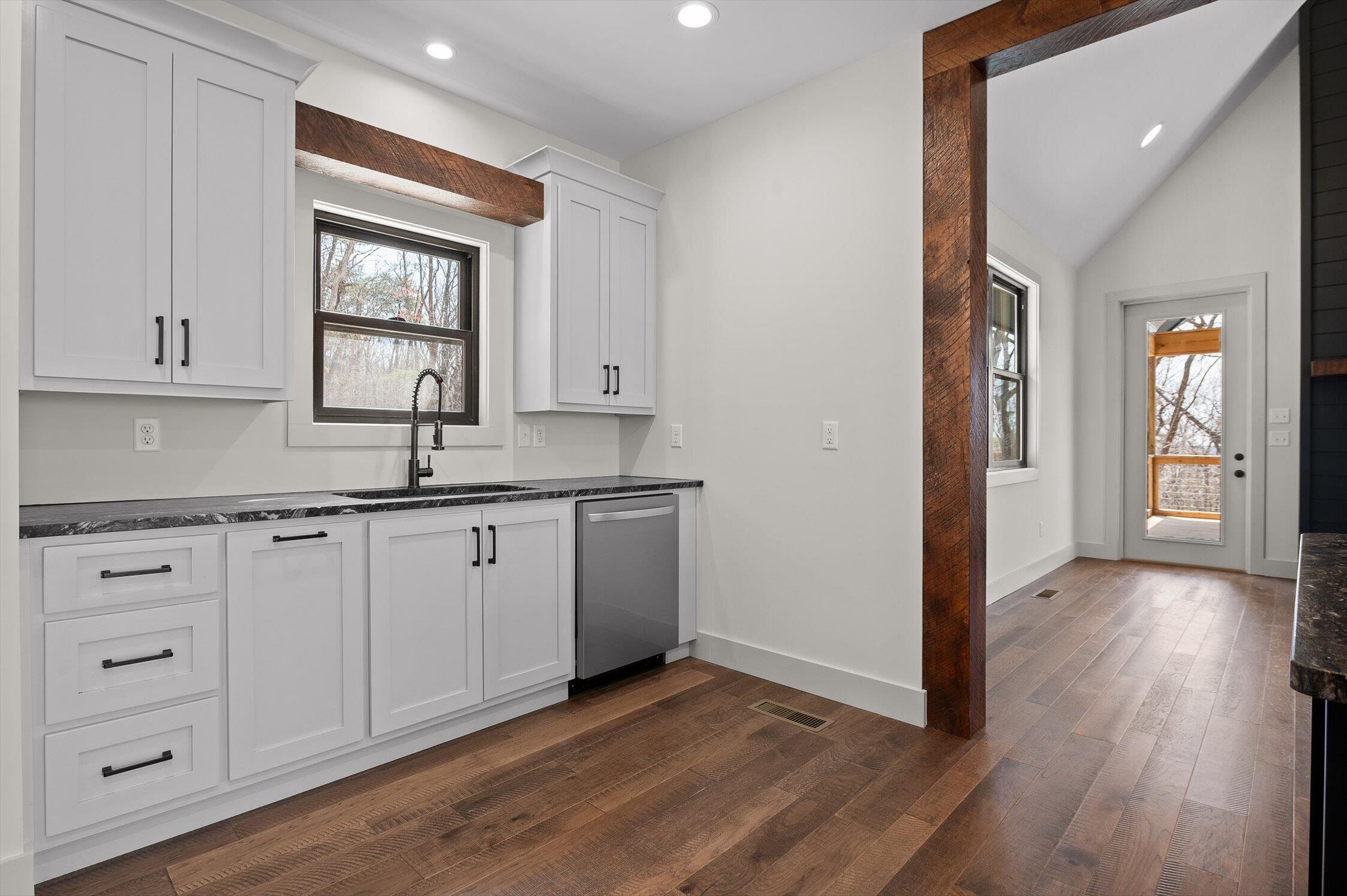 248 Challenger Way, Menlo, Georgia image 14