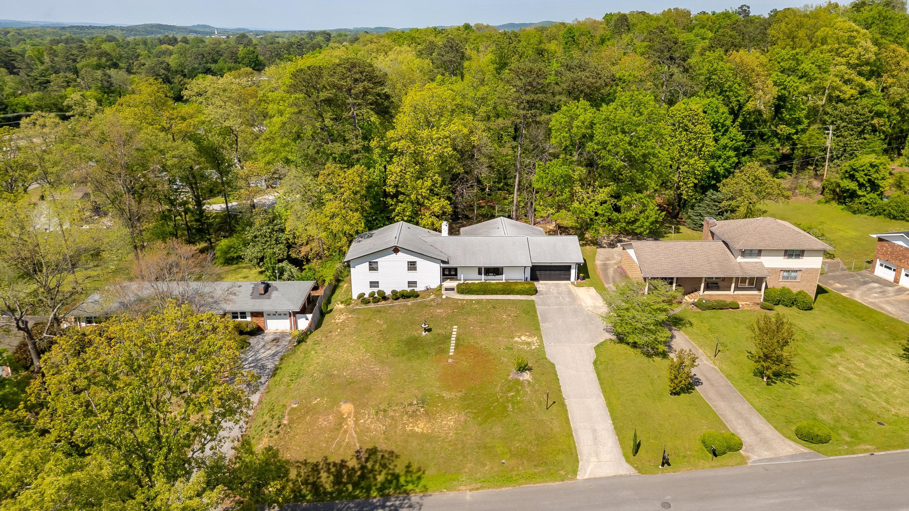 7007 Genoa Drive, Chattanooga, Tennessee image 7