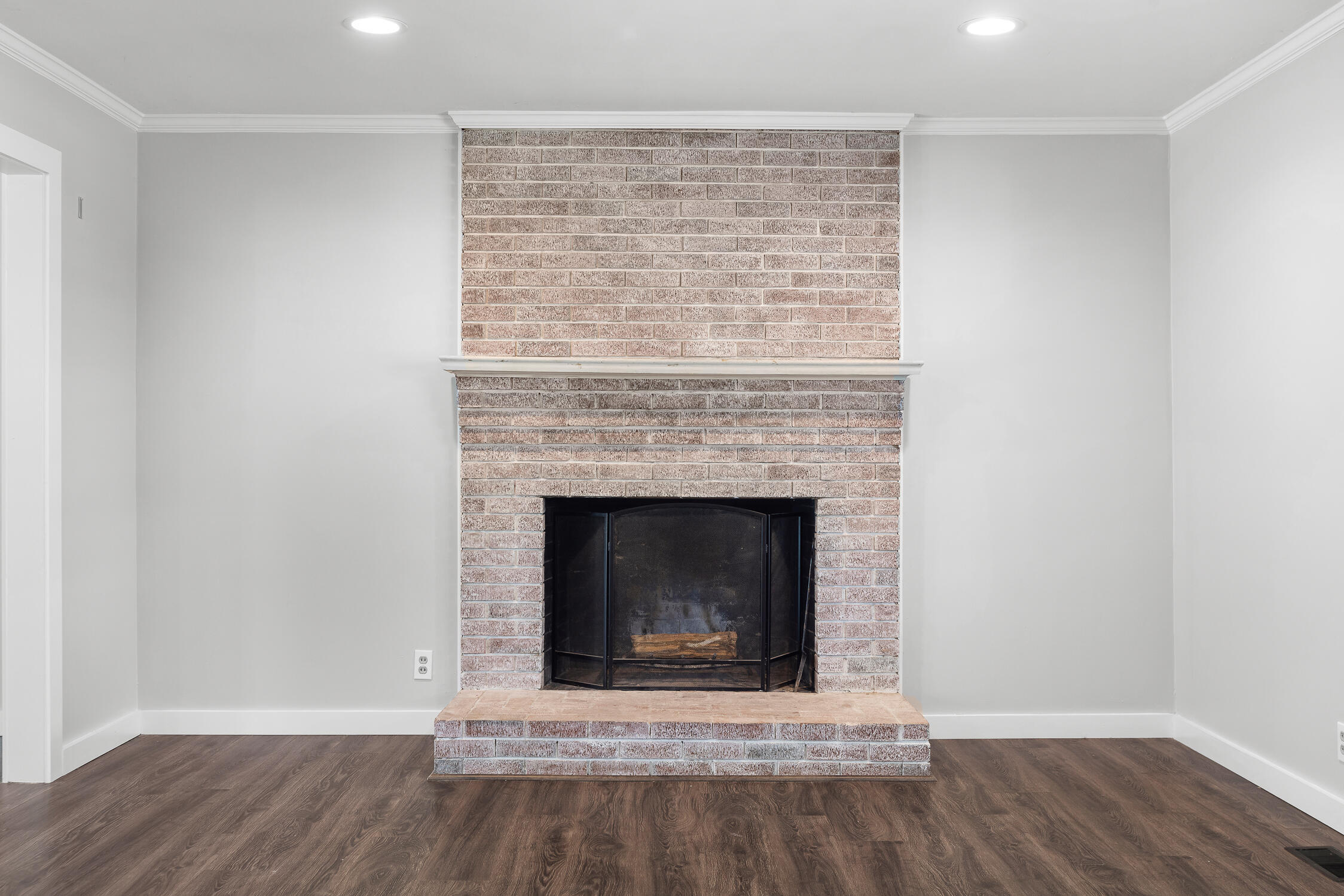 Ooltewah, Tennessee 37363, United States, 3 Bedrooms Bedrooms, ,3 BathroomsBathrooms,Residential,Contingent,40505