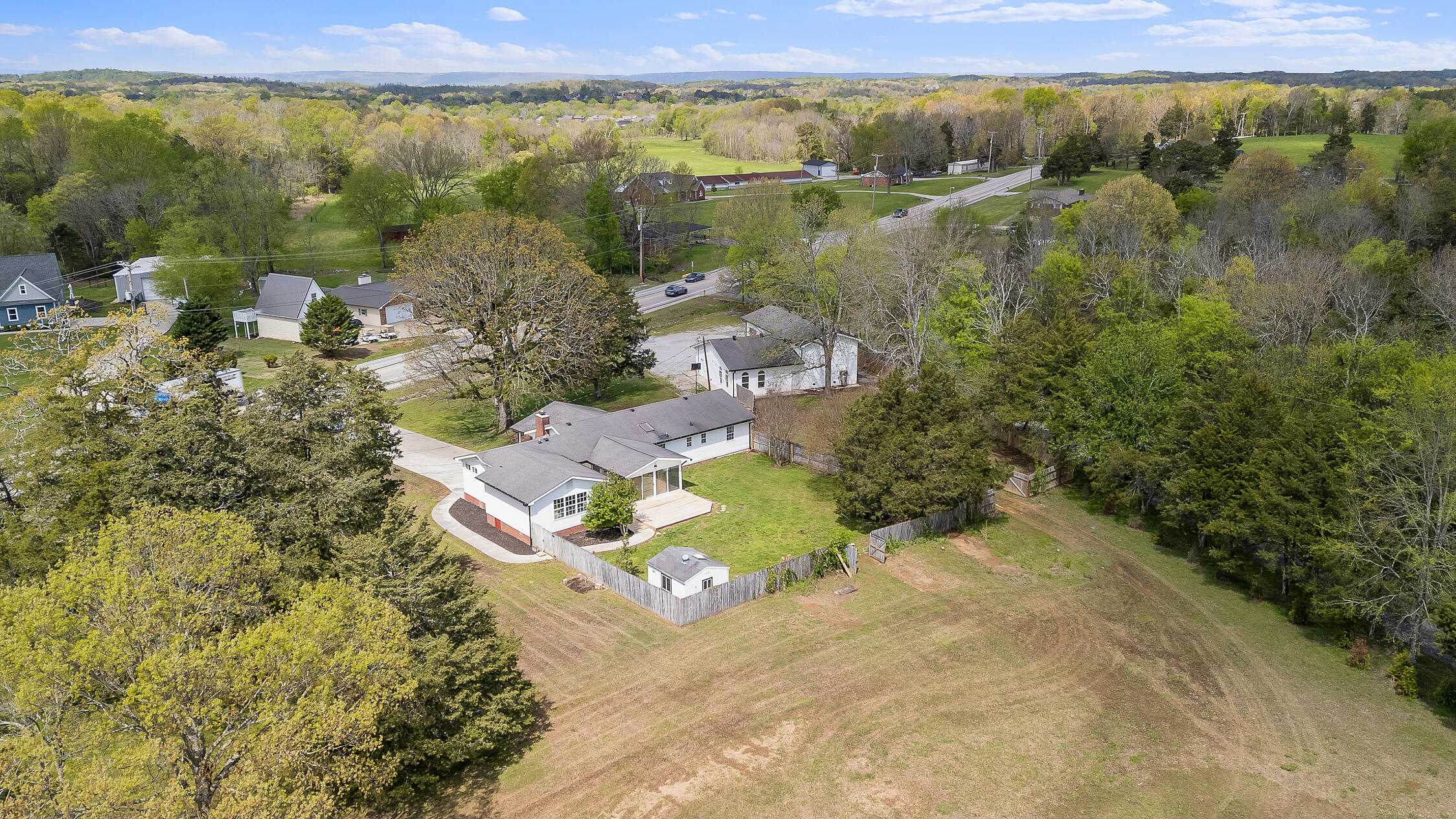 Ooltewah, Tennessee 37363, United States, 3 Bedrooms Bedrooms, ,3 BathroomsBathrooms,Residential,Contingent,40505