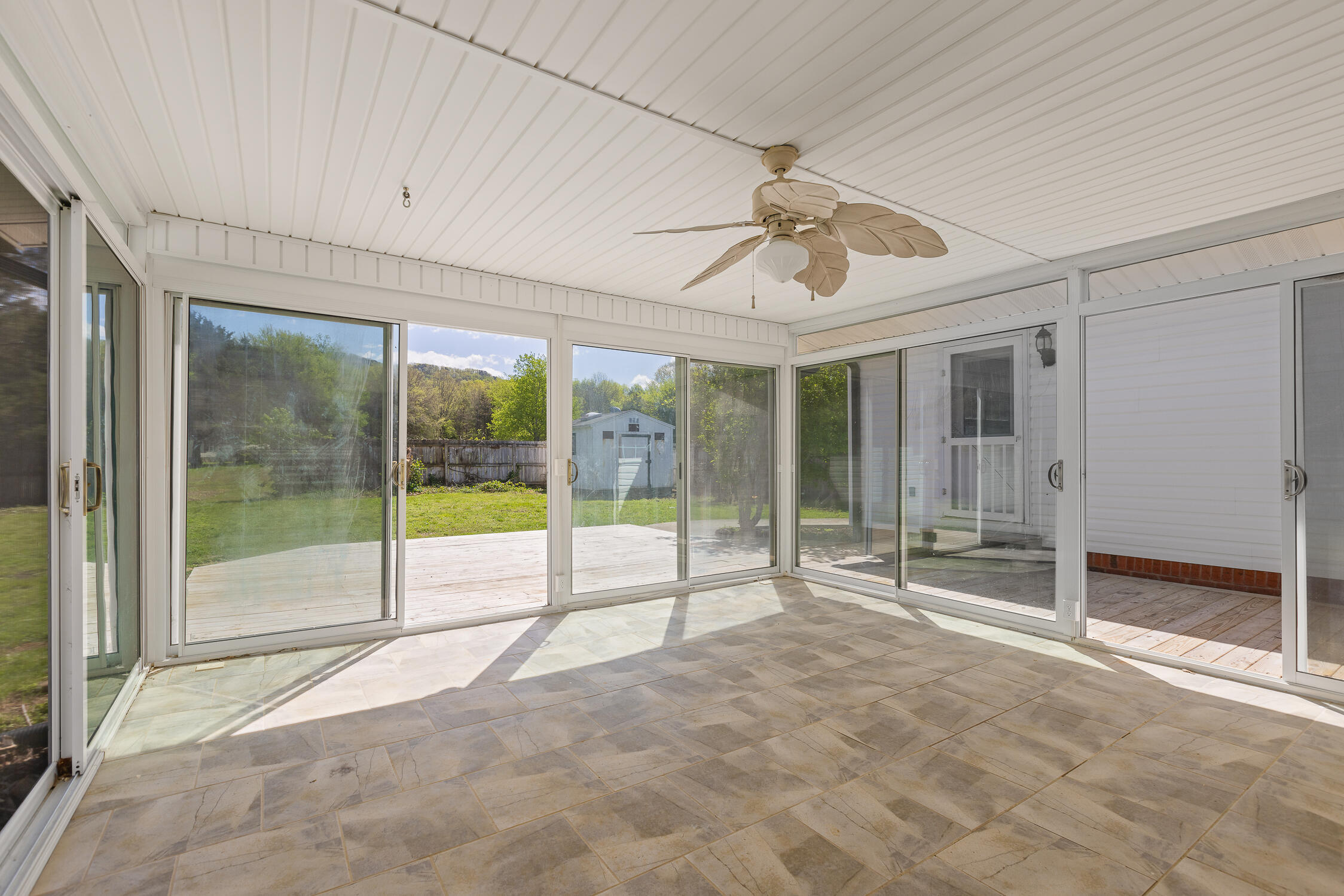 Ooltewah, Tennessee 37363, United States, 3 Bedrooms Bedrooms, ,3 BathroomsBathrooms,Residential,Contingent,40505