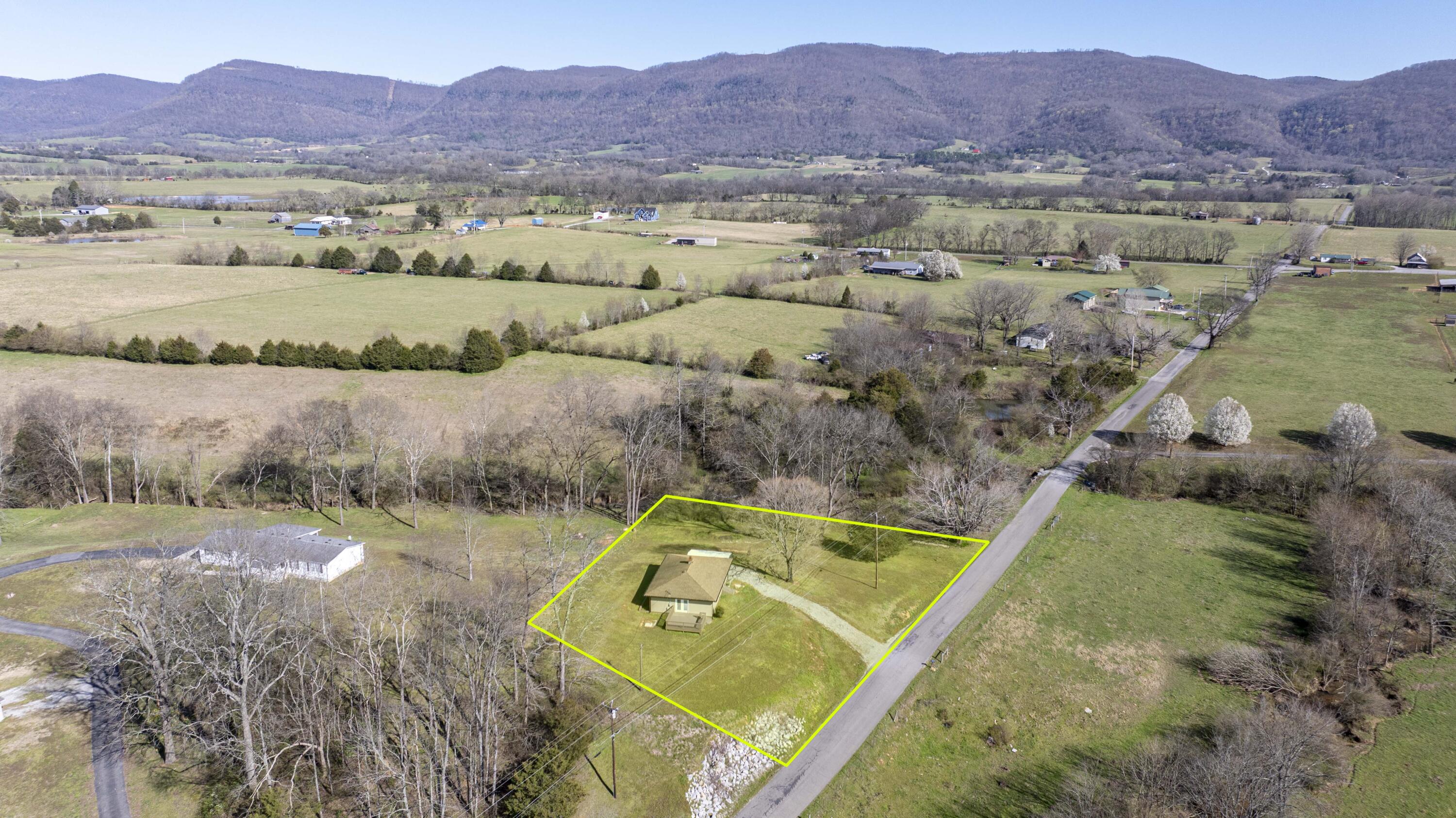 350 Nine Mile Cross Road, Pikeville, Tennessee image 31