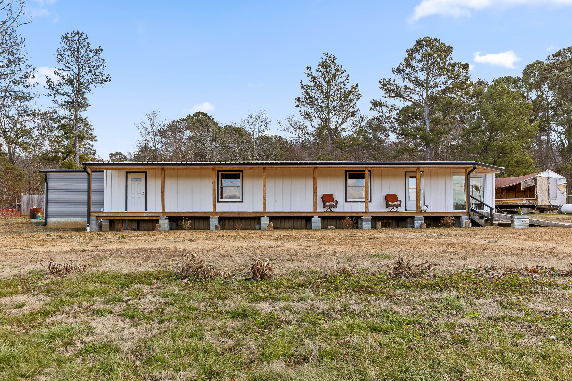 2803 Highway 151