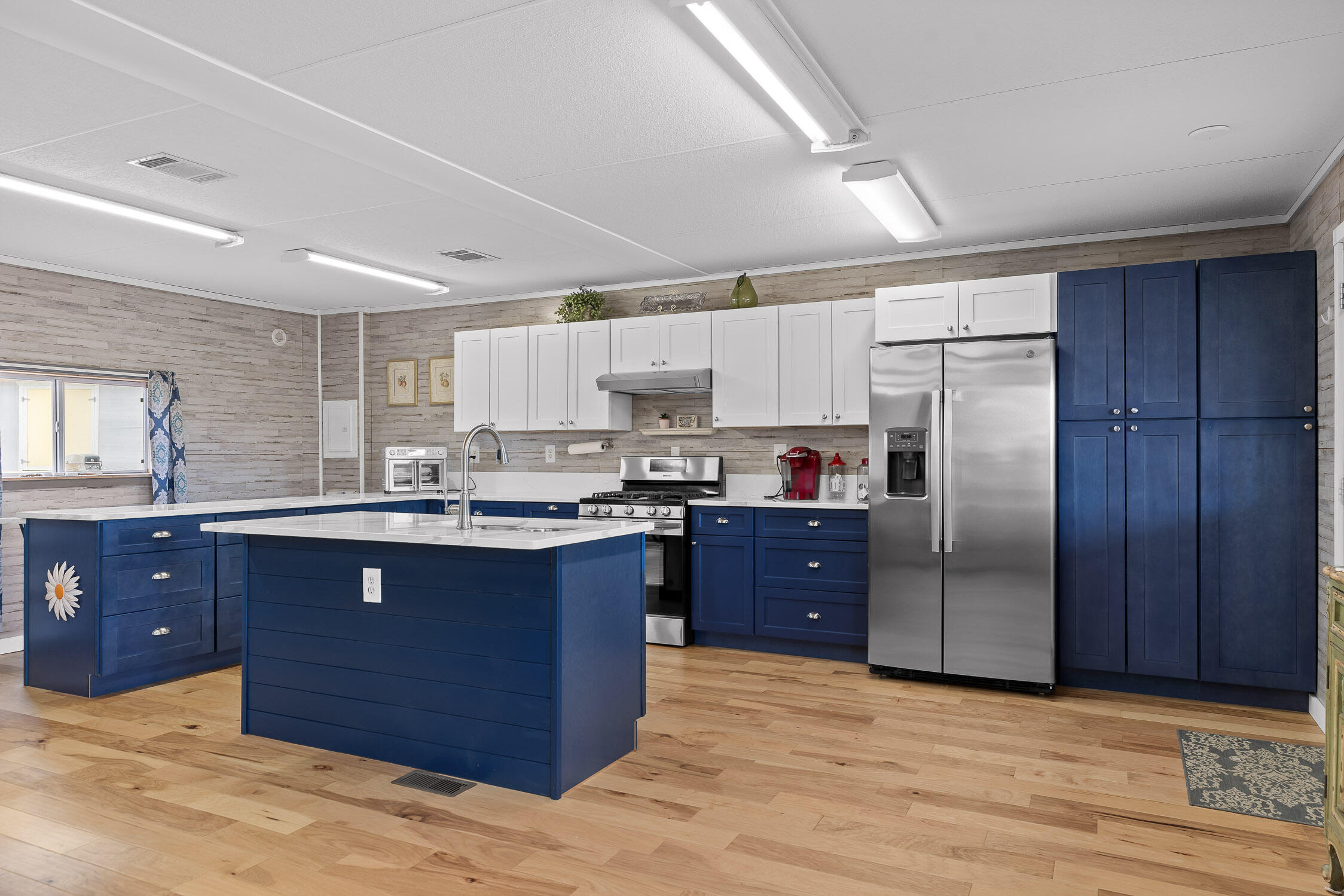 Lafayette, Georgia 30728, United States, 2 Bedrooms Bedrooms, ,2 BathroomsBathrooms,Residential,Active,13677