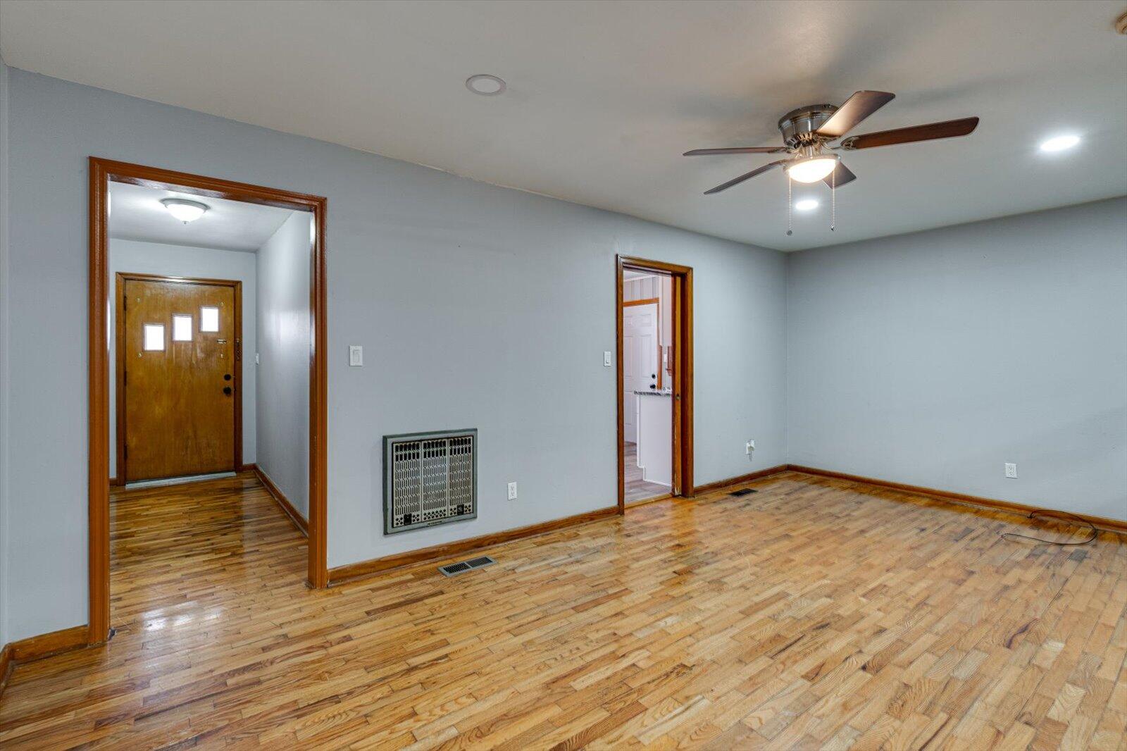 801 Grove Avenue, Cleveland, Tennessee image 4