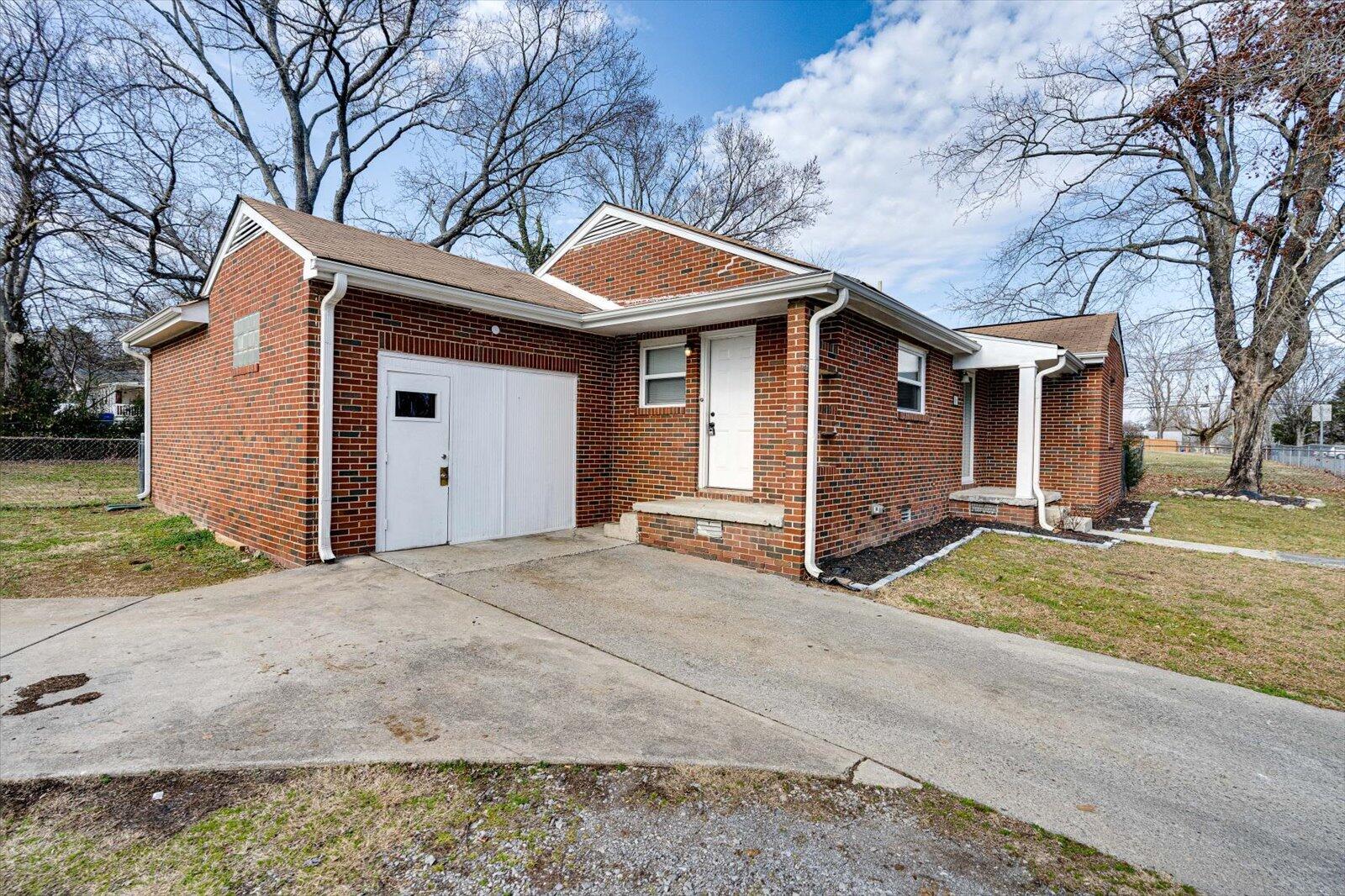801 Grove Avenue, Cleveland, Tennessee image 2