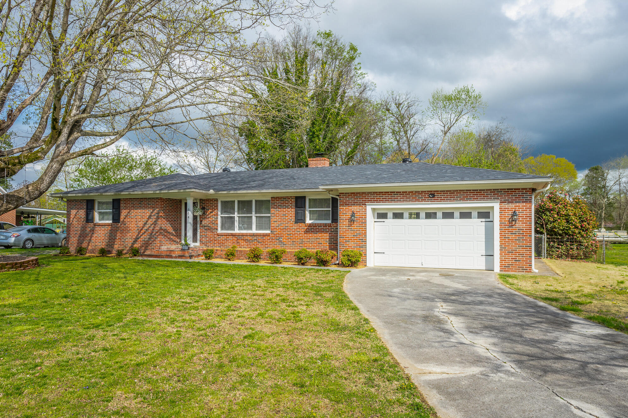 614 Phillips Avenue, Jasper, Tennessee image 2