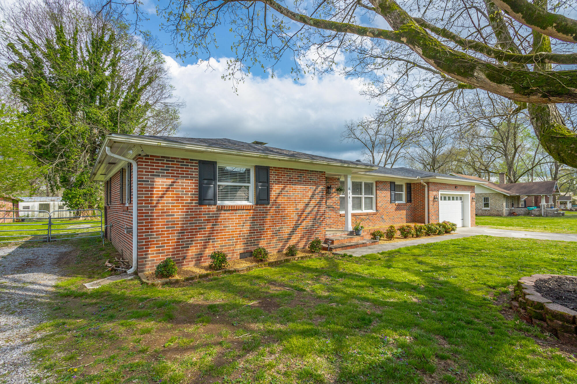 614 Phillips Avenue, Jasper, Tennessee image 4