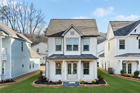 Photo of 1688 Farmstead Drive, Hixson, TN 37343 (MLS # 1527625)