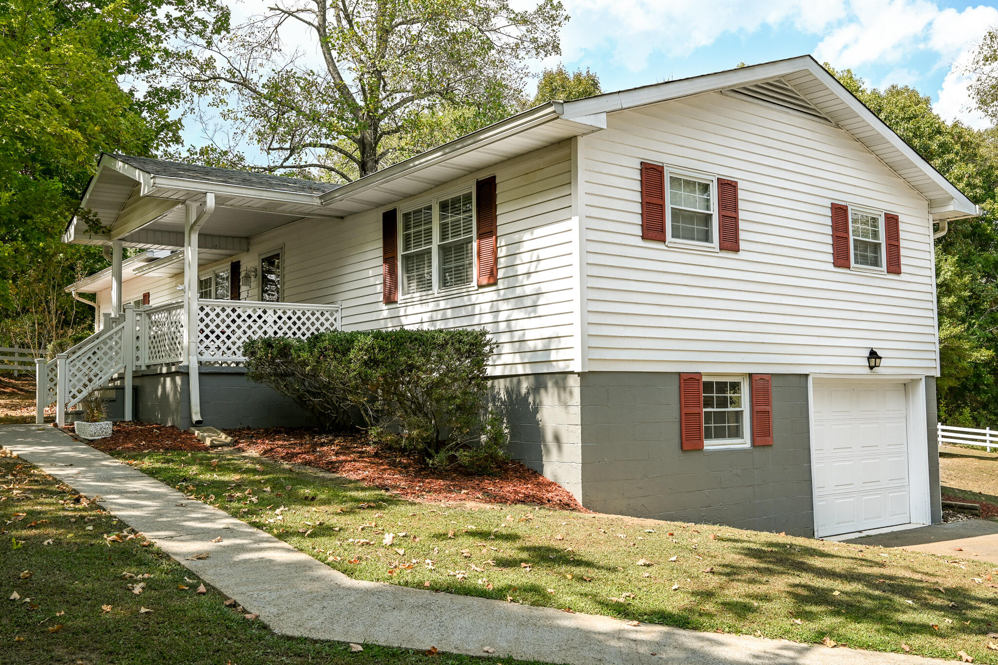 354 Glendale Lane, Charleston, Tennessee image 4