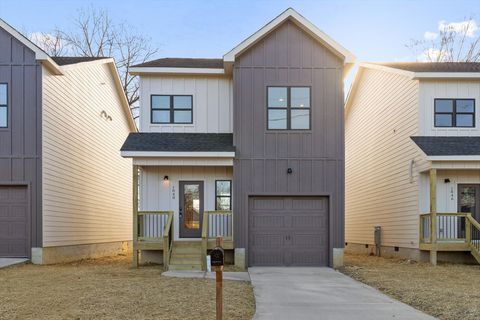 Tiny photo for 1846 Newell Avenue, Chattanooga, TN 37404 (MLS # 1530707)