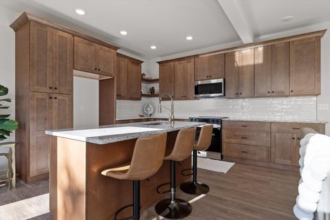 Tiny photo for 1846 Newell Avenue, Chattanooga, TN 37404 (MLS # 1530707)