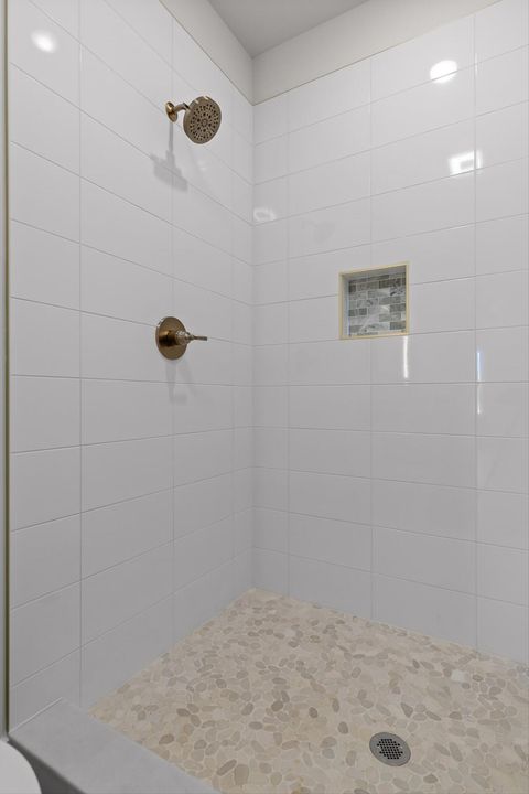 Tiny photo for 1846 Newell Avenue, Chattanooga, TN 37404 (MLS # 1530707)