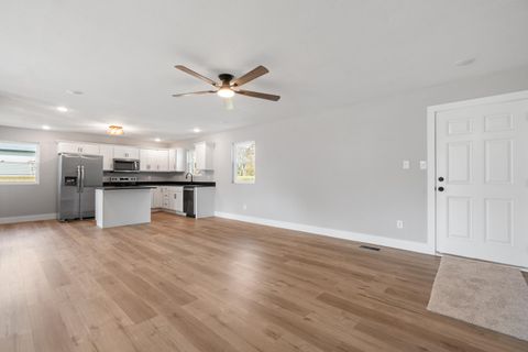 Tiny photo for 2000 Ann Lane NW, Cleveland, TN 37312 (MLS # 1529454)