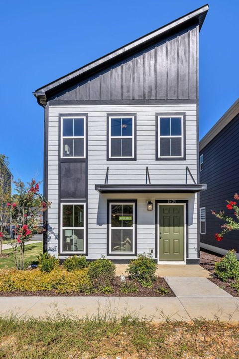 Photo of 1809 Cotton Way, Chattanooga, TN 37404 (MLS # 1525936)