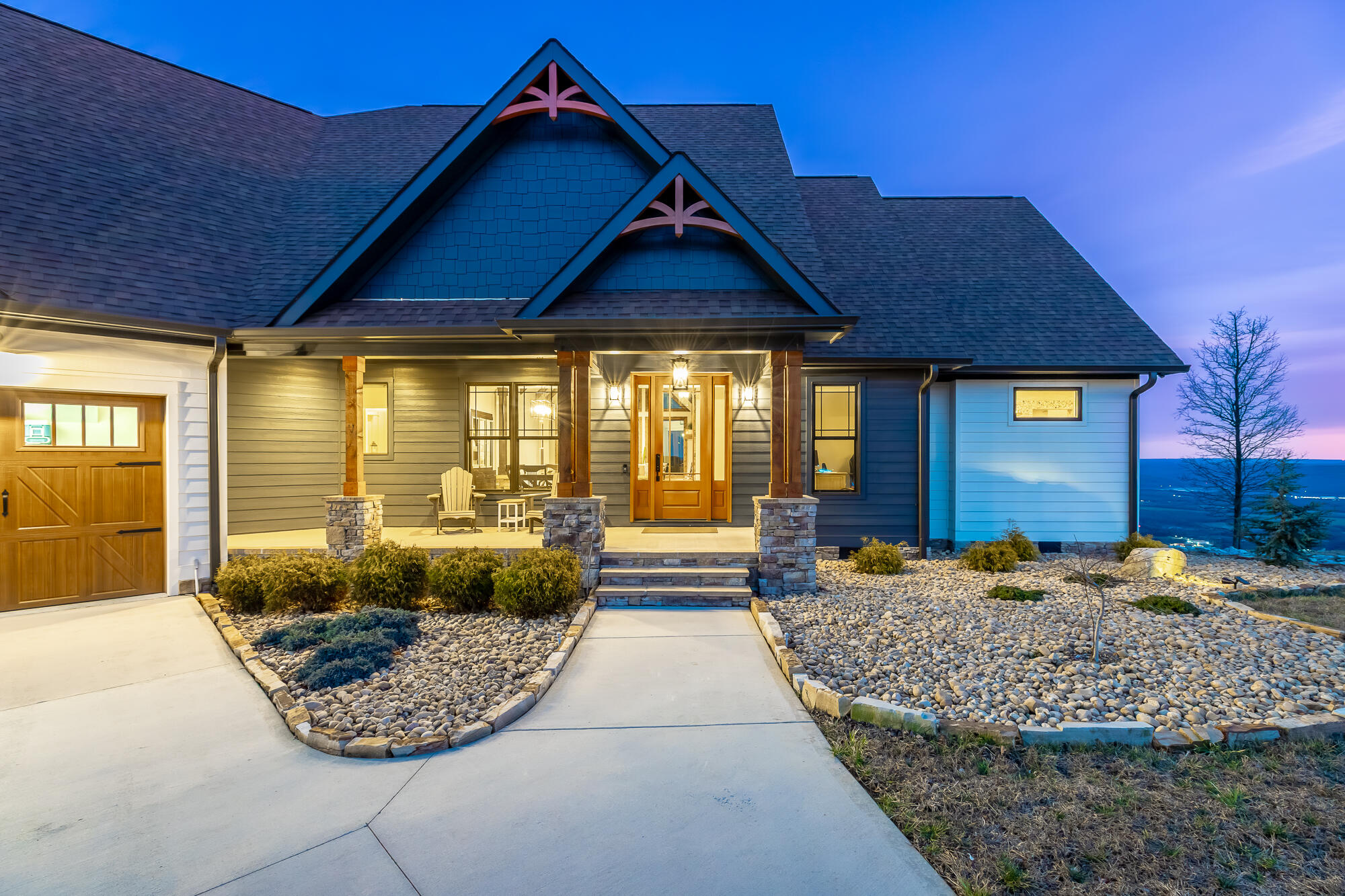 Jasper, Tennessee, 37347, United States, 3 Bedrooms Bedrooms, ,3 BathroomsBathrooms,Residential,Active,2020774
