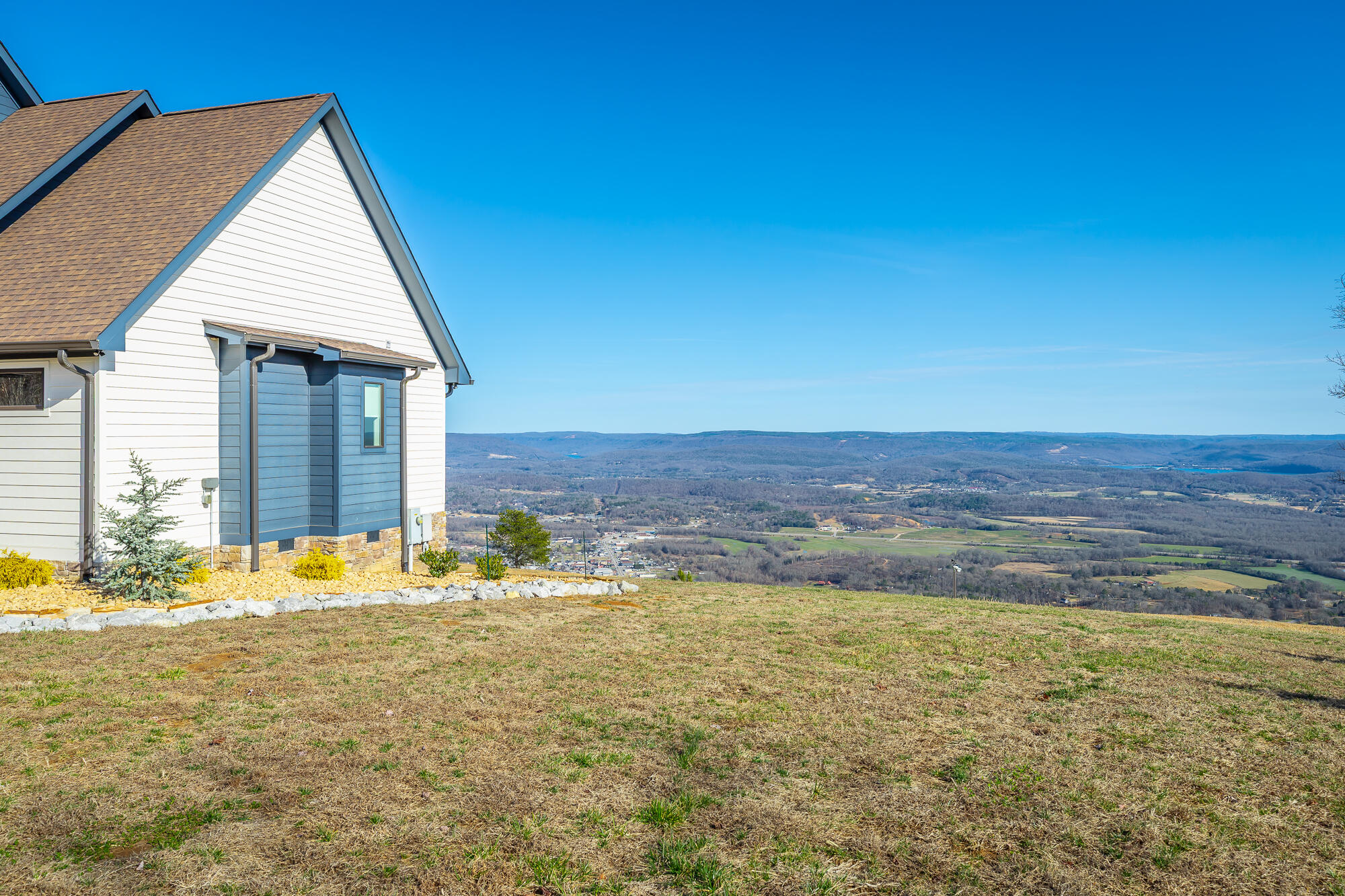 Jasper, Tennessee, 37347, United States, 3 Bedrooms Bedrooms, ,3 BathroomsBathrooms,Residential,Active,2020774