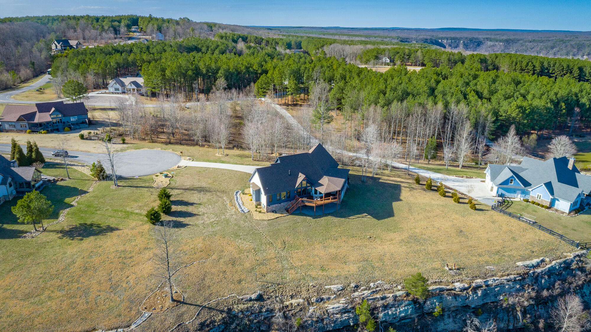 Jasper, Tennessee, 37347, United States, 3 Bedrooms Bedrooms, ,3 BathroomsBathrooms,Residential,Active,2020774
