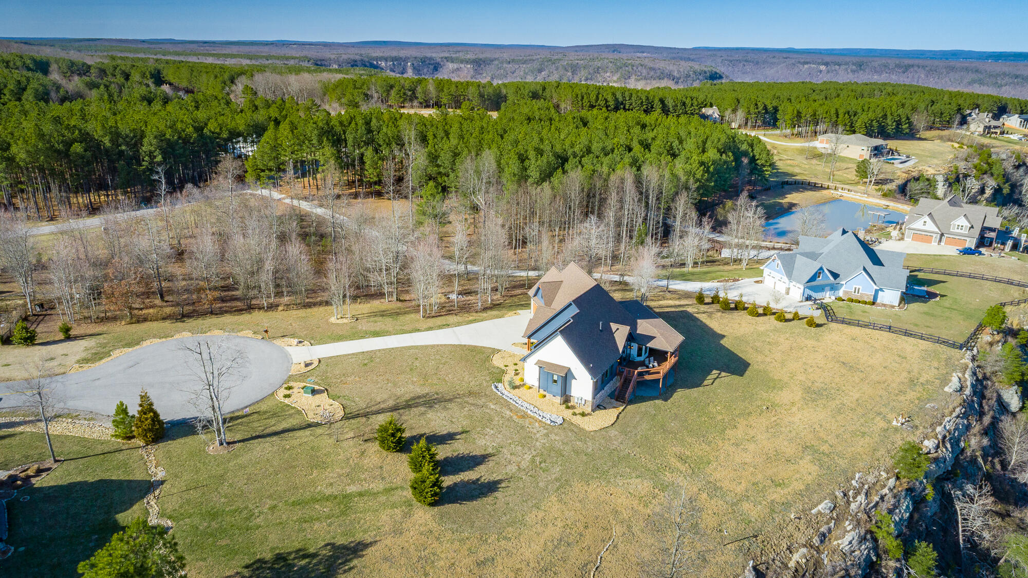 Jasper, Tennessee, 37347, United States, 3 Bedrooms Bedrooms, ,3 BathroomsBathrooms,Residential,Active,2020774