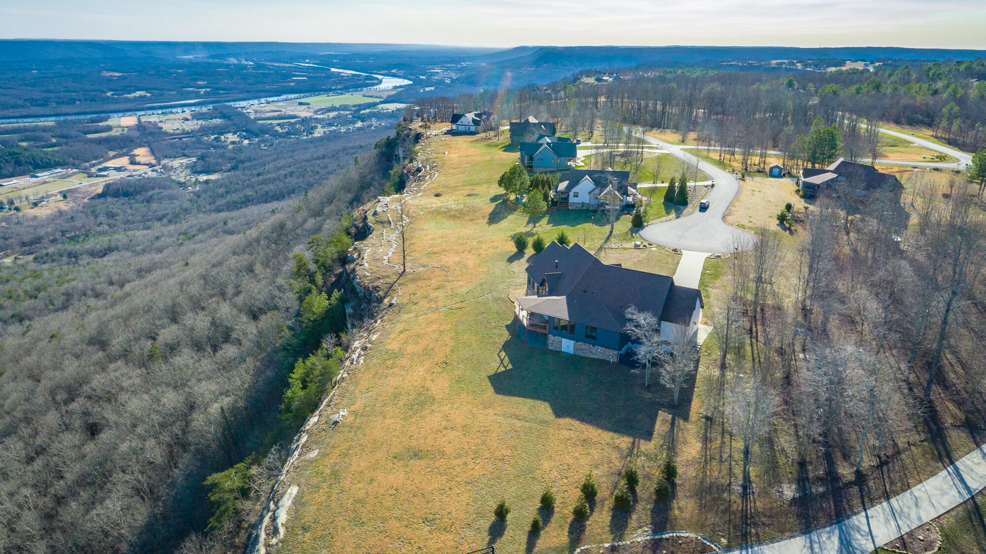 Jasper, Tennessee, 37347, United States, 3 Bedrooms Bedrooms, ,3 BathroomsBathrooms,Residential,Active,2020774