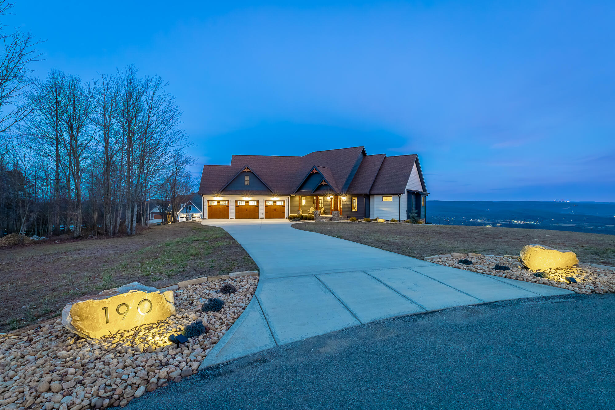 Jasper, Tennessee, 37347, United States, 3 Bedrooms Bedrooms, ,3 BathroomsBathrooms,Residential,Active,2020774