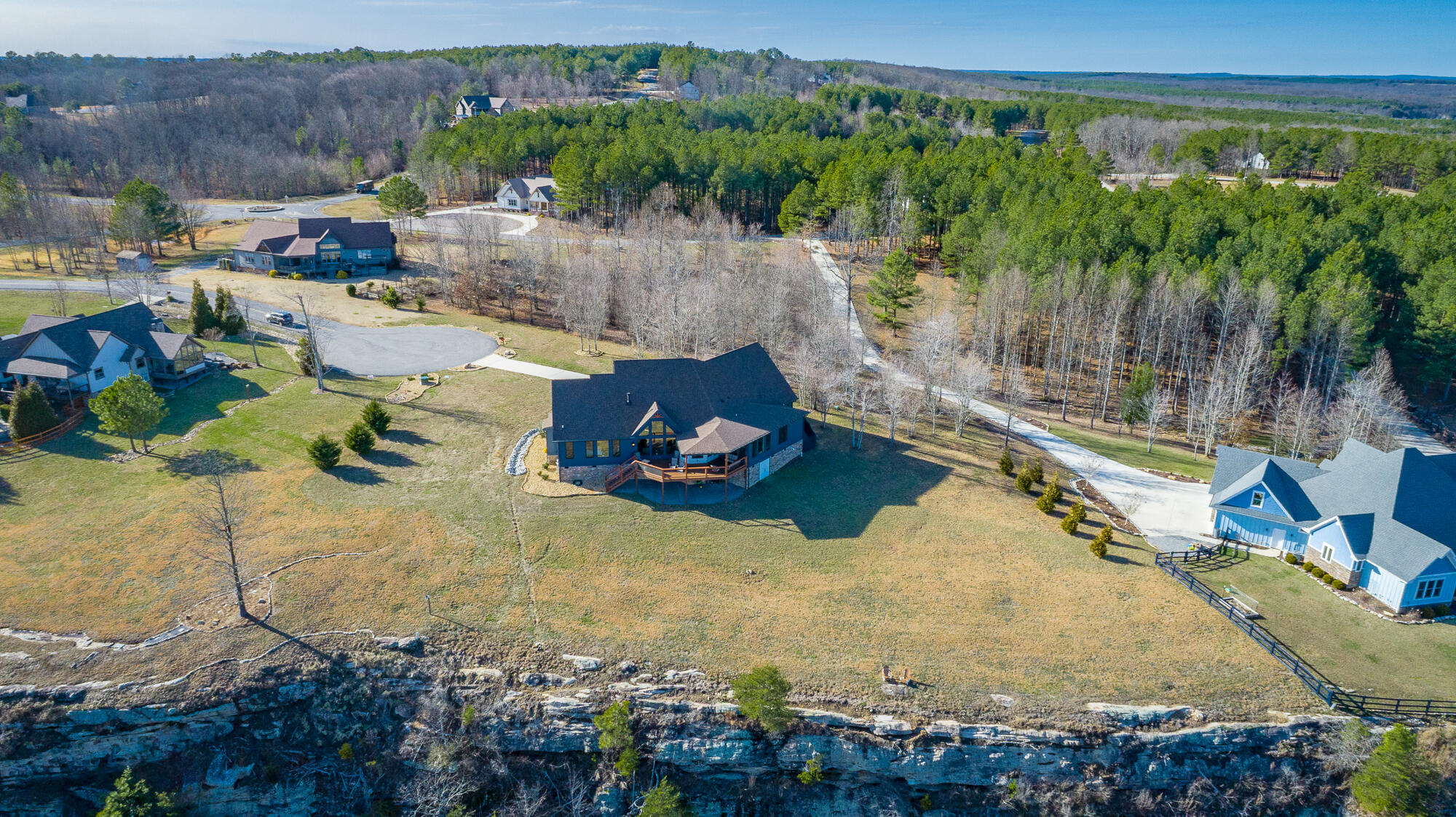 Jasper, Tennessee, 37347, United States, 3 Bedrooms Bedrooms, ,3 BathroomsBathrooms,Residential,Active,2020774