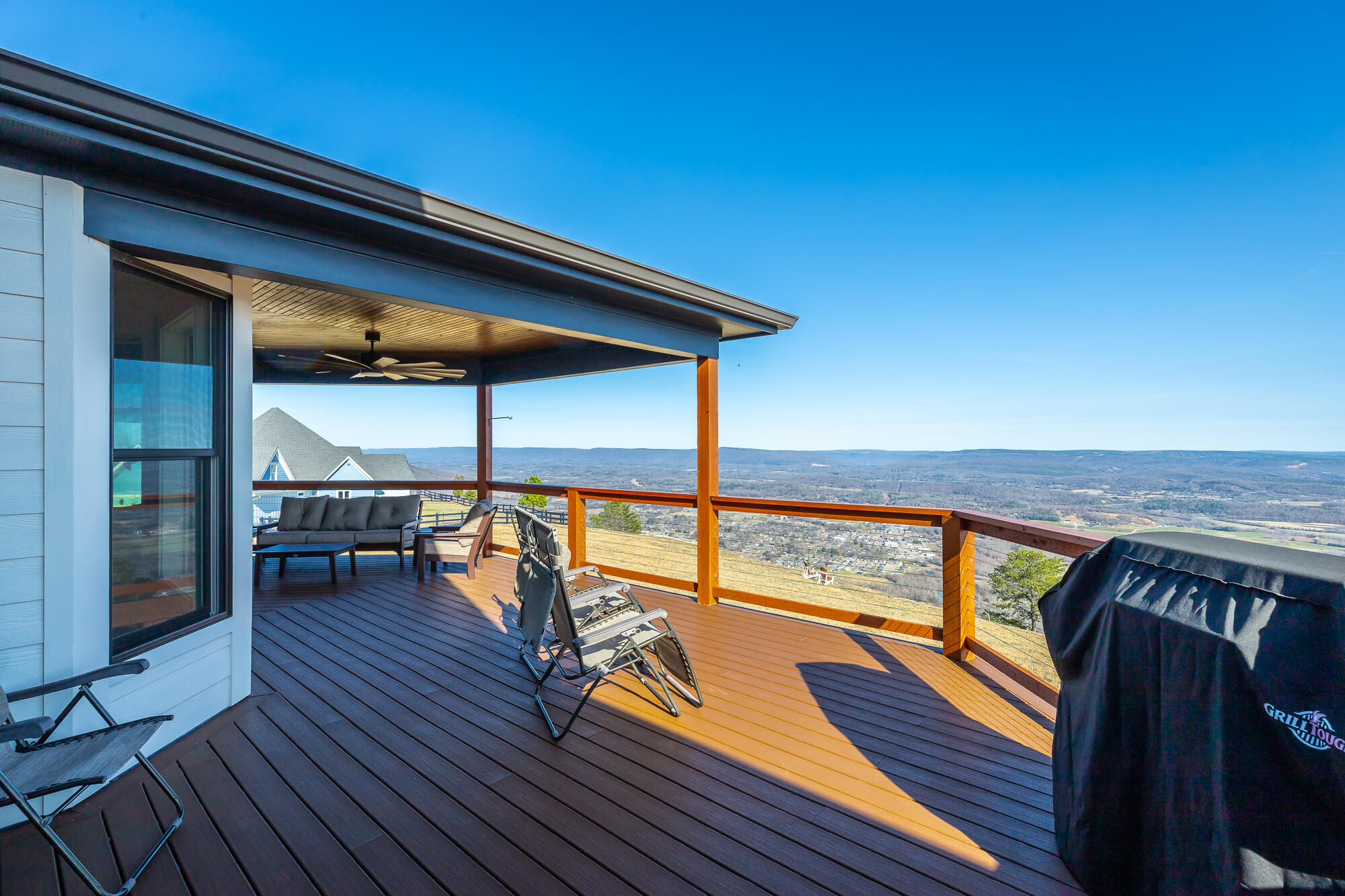 Jasper, Tennessee, 37347, United States, 3 Bedrooms Bedrooms, ,3 BathroomsBathrooms,Residential,Active,2020774