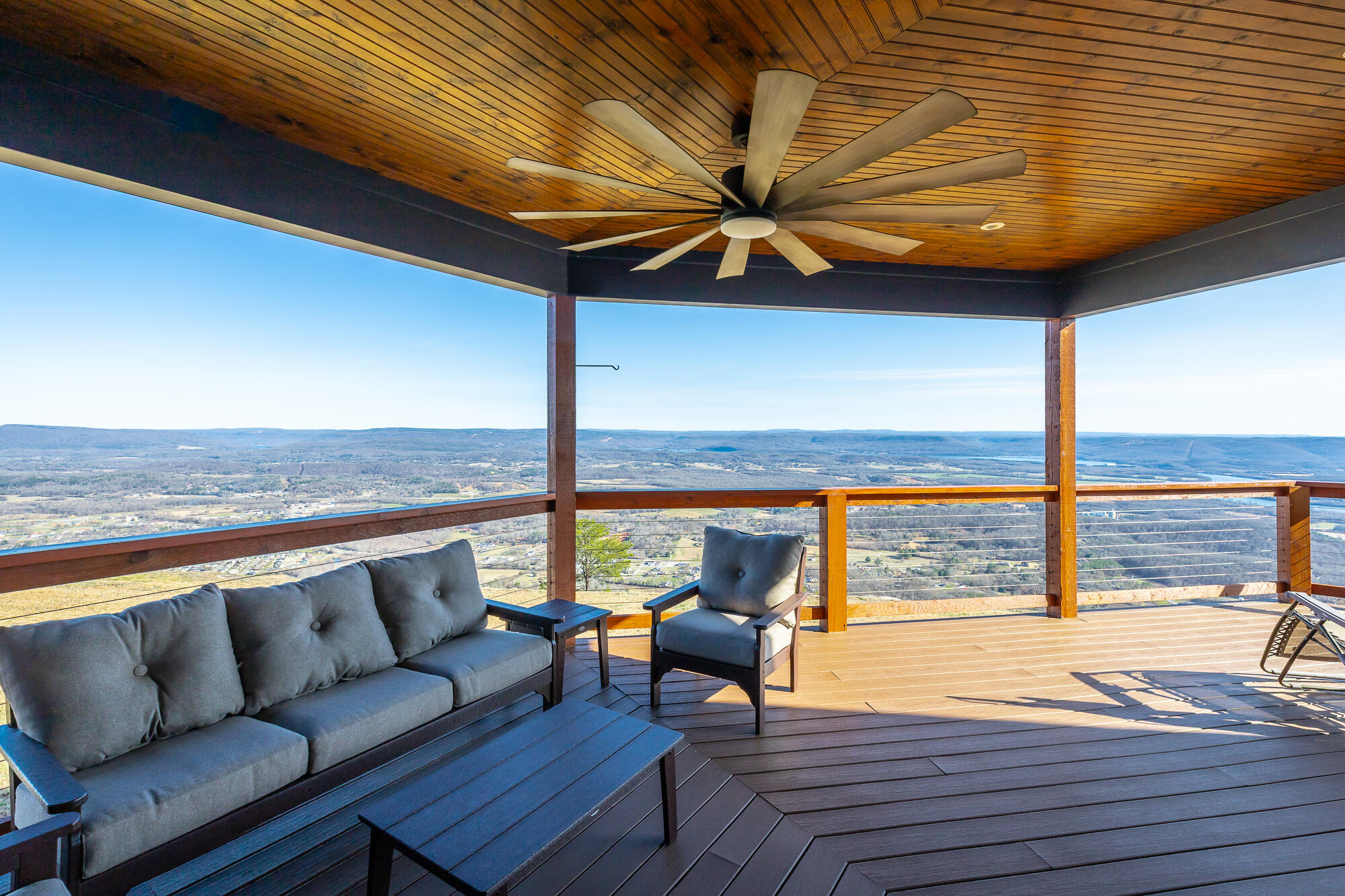 Jasper, Tennessee, 37347, United States, 3 Bedrooms Bedrooms, ,3 BathroomsBathrooms,Residential,Active,2020774