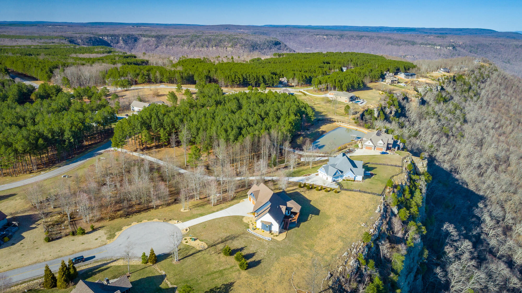 Jasper, Tennessee, 37347, United States, 3 Bedrooms Bedrooms, ,3 BathroomsBathrooms,Residential,Active,2020774