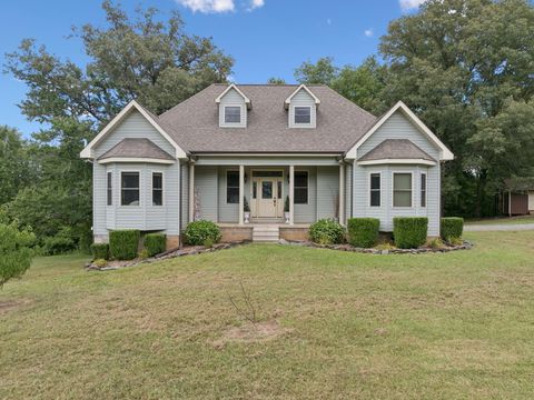 Photo of 246 Akins Road, Tellico Plains, TN 37385 (MLS # 1524273)