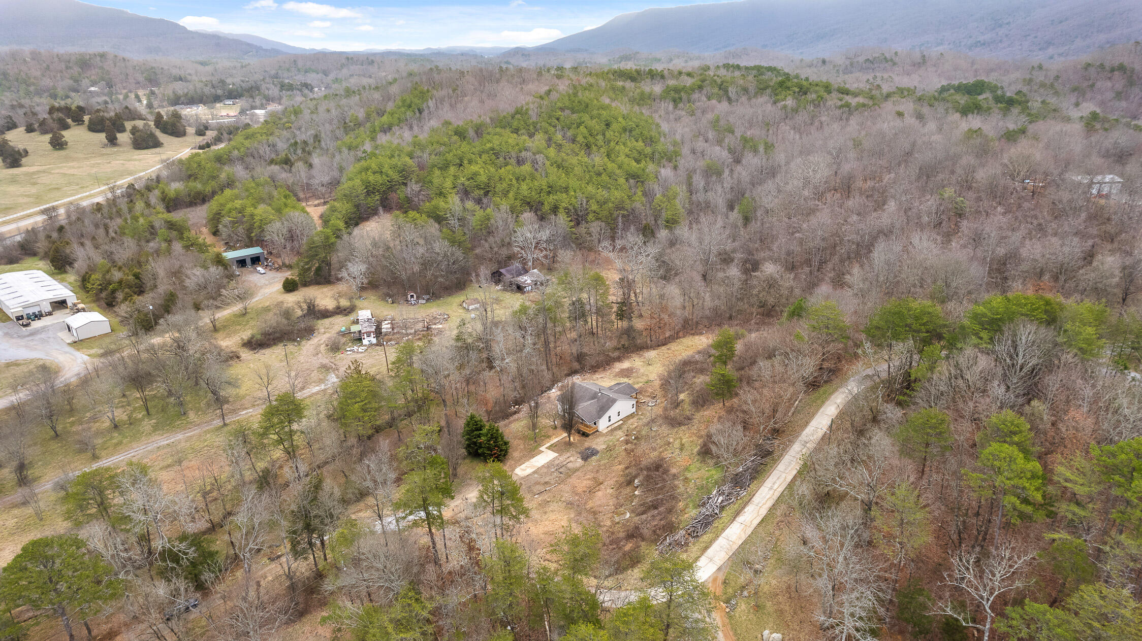 6744 Creek Road, Wildwood, Georgia image 38