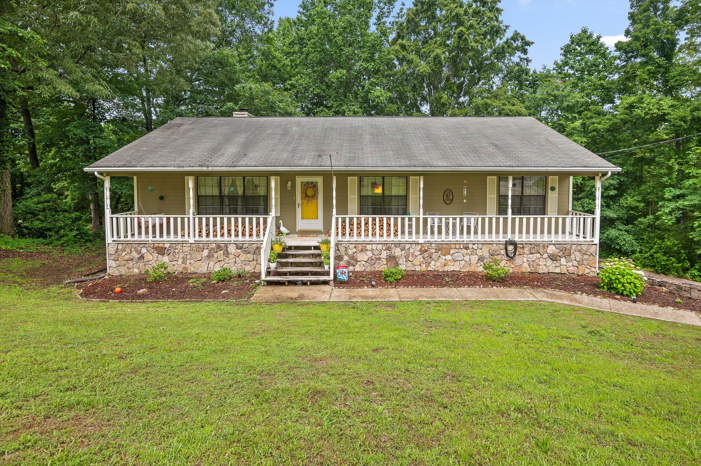 165 Laferry Lane, Ringgold, Georgia image 1