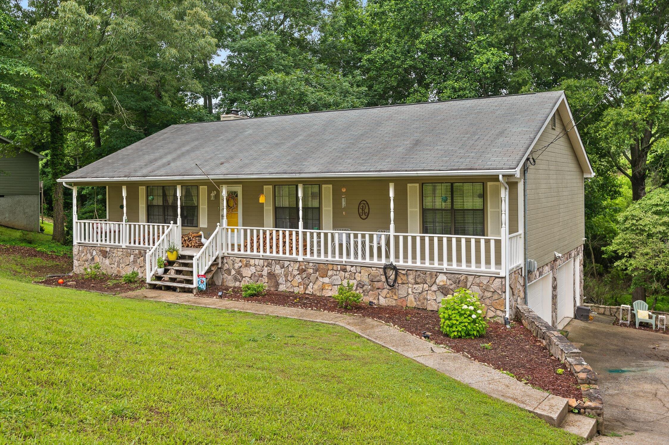 165 Laferry Lane, Ringgold, Georgia image 2
