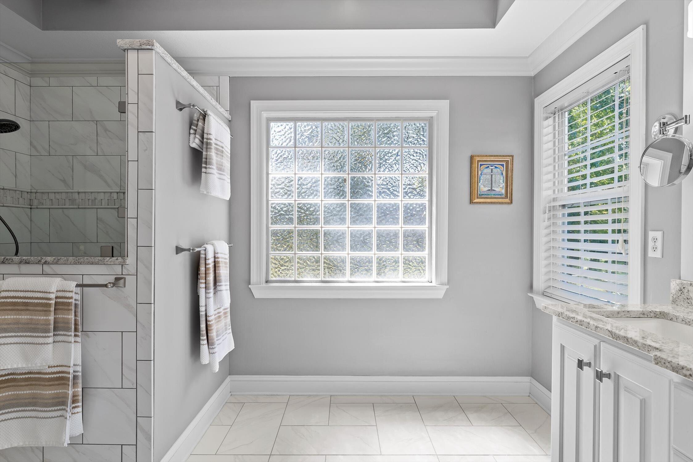 Ringgold, Georgia 30736, United States, 4 Bedrooms Bedrooms, ,3 BathroomsBathrooms,Residential,Active,201977