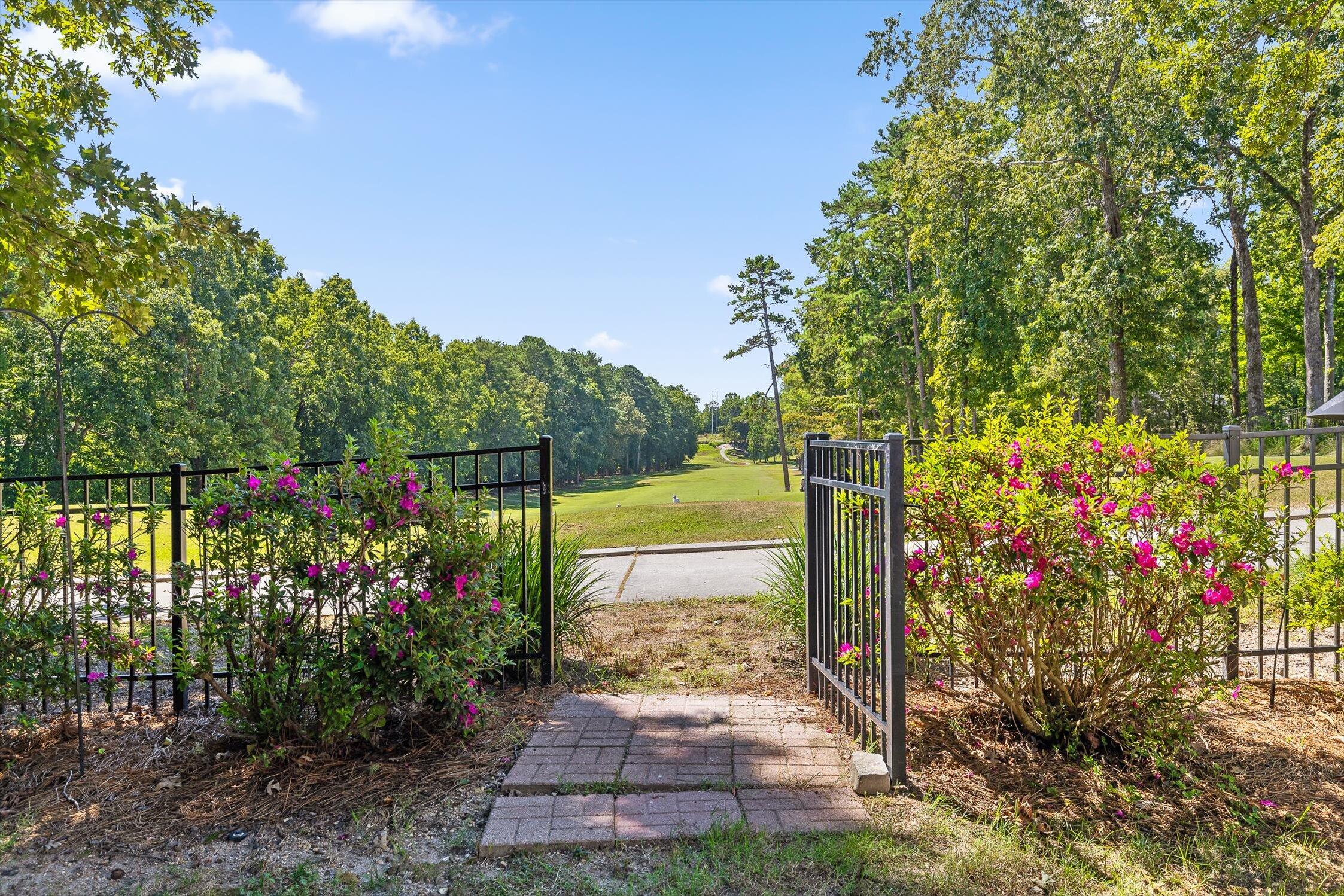 Ringgold, Georgia 30736, United States, 4 Bedrooms Bedrooms, ,3 BathroomsBathrooms,Residential,Active,201977