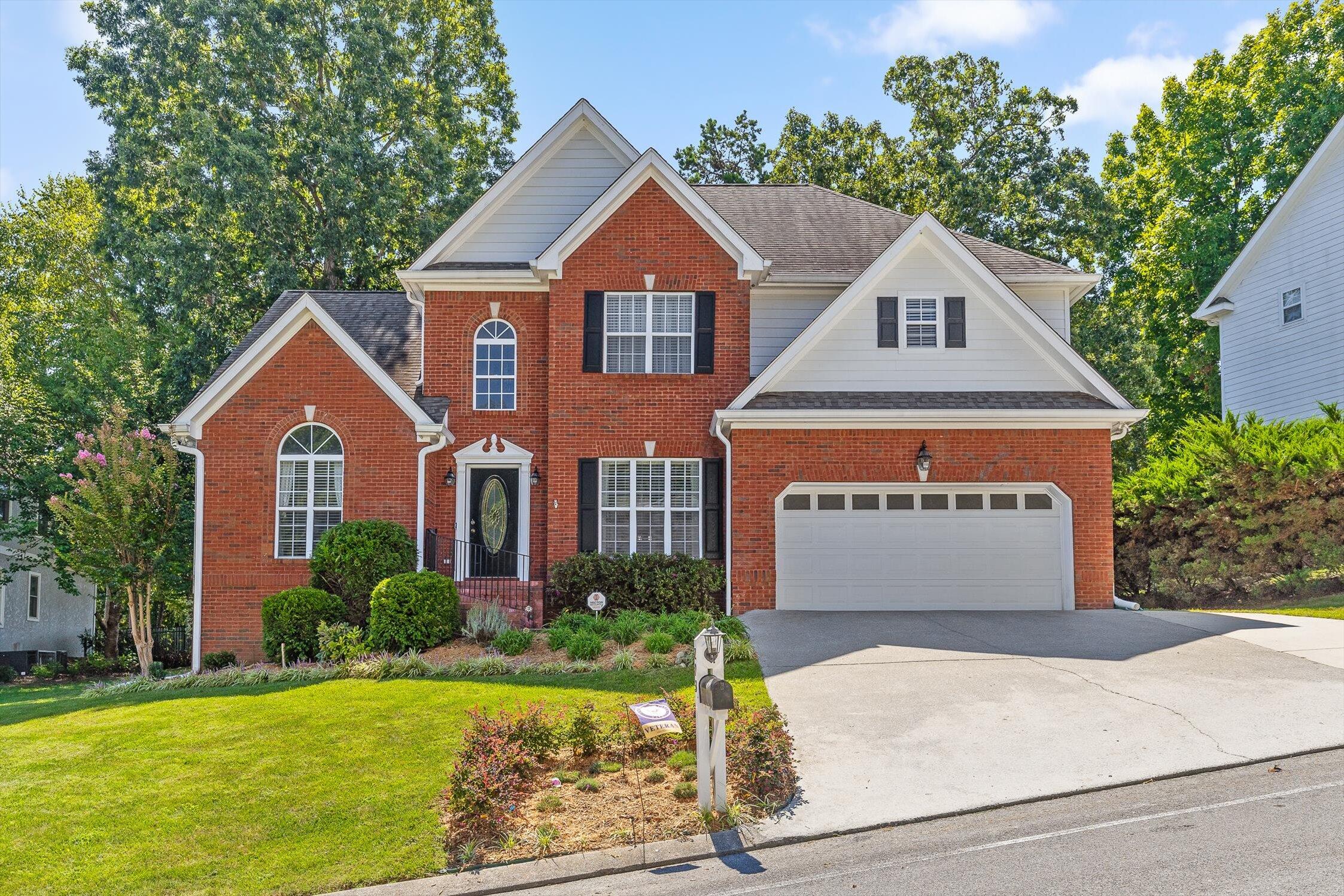 Ringgold, Georgia 30736, United States, 4 Bedrooms Bedrooms, ,3 BathroomsBathrooms,Residential,Active,201977