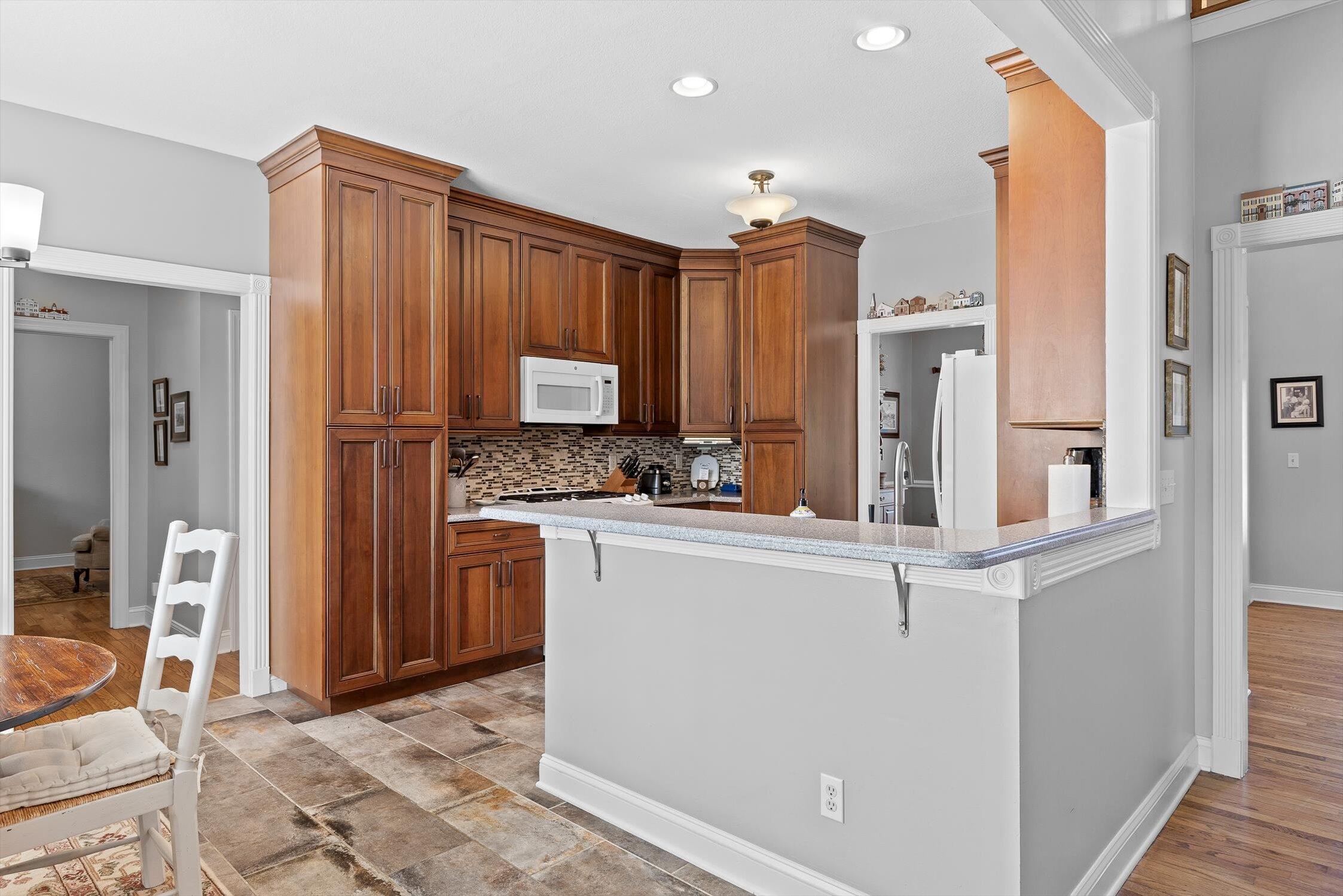 Ringgold, Georgia 30736, United States, 4 Bedrooms Bedrooms, ,3 BathroomsBathrooms,Residential,Active,201977