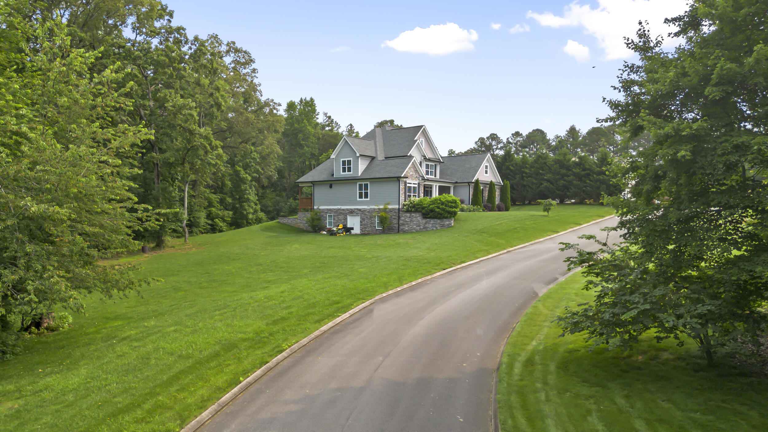 528 Keystone Drive, Cleveland, Tennessee image 9