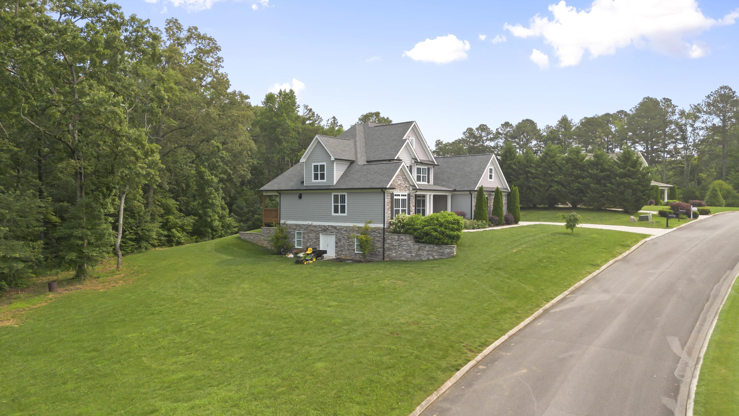 528 Keystone Drive, Cleveland, Tennessee image 8