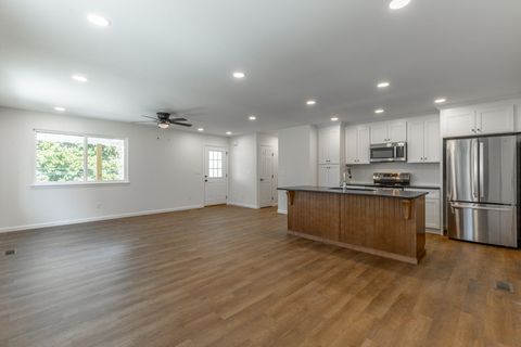 Tiny photo for 117 Chestnut Street, Rossville, GA 30741 (MLS # 1529835)