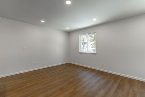 Tiny photo for 117 Chestnut Street, Rossville, GA 30741 (MLS # 1529835)