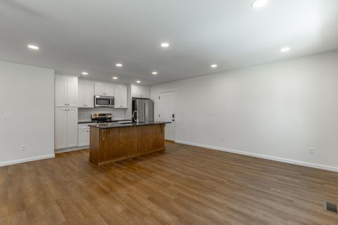 Tiny photo for 117 Chestnut Street, Rossville, GA 30741 (MLS # 1529835)