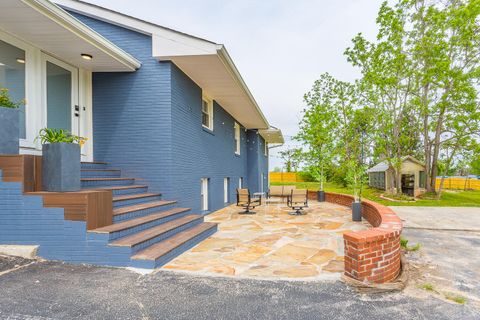 Photo of 8011 Shallowford Road, Chattanooga, TN 37421 (MLS # 1530524)