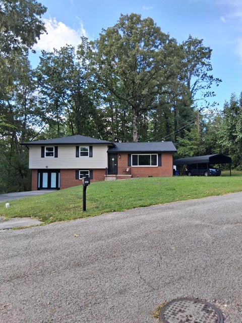 Photo of 3802 Highland Circle, Chattanooga, TN 37415 (MLS # 1537676)