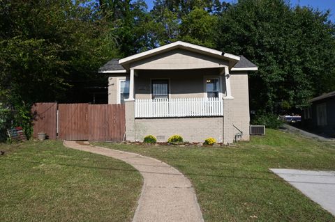 Photo of 1107 Belmeade Ave. Avenue, Chattanooga, TN 37411 (MLS # 1520238)