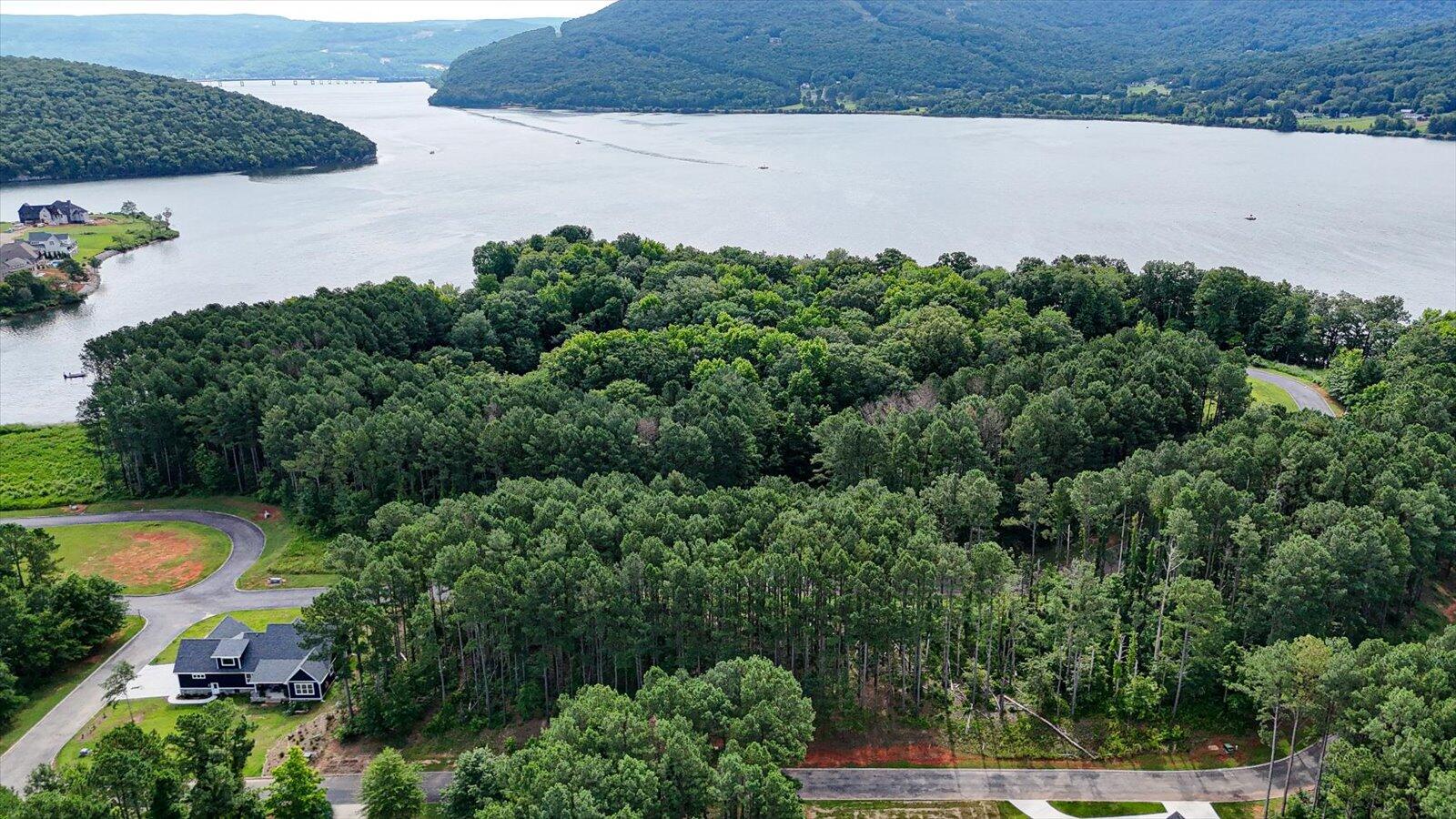 Castaway Lane #82,83.84, Jasper, Tennessee image 13